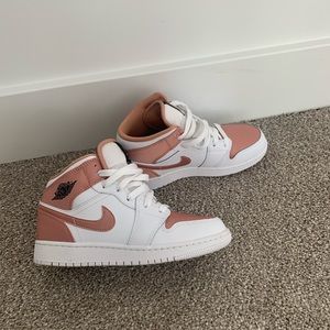 Air Jordan 1